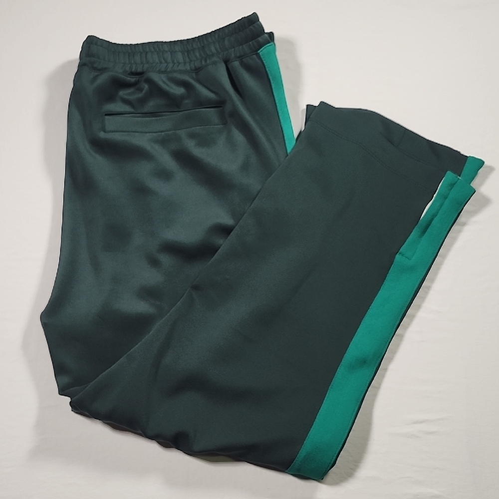 Simons Green Sweatpants with Elastic Waistband and Side Stripe